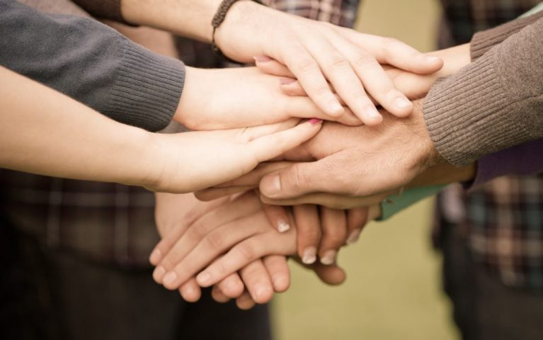 Как научиться благодарить и просить прощения