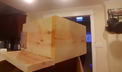 Американец изобрел устройство для защиты своих посылок от воров