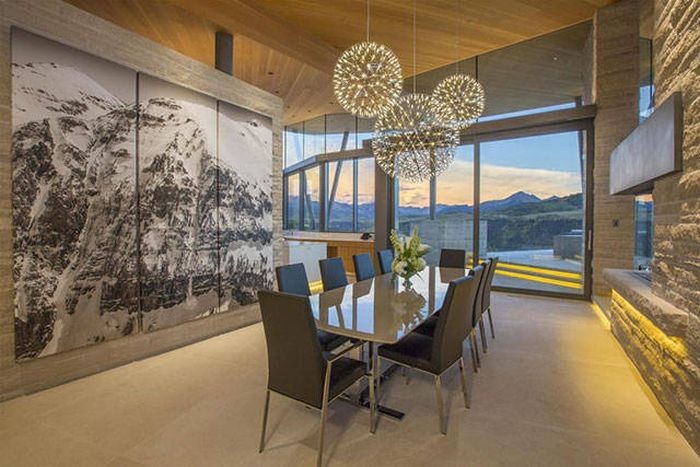 Идеальный дом в тихом и спокойном месте (38 фото)