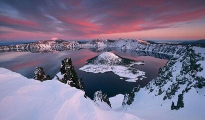 Самые красивые вулканические озера мира: 20 потрясающих фото