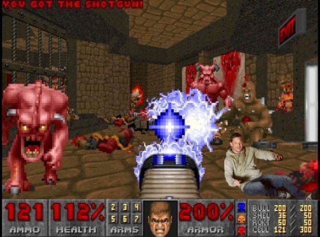 Кадр с актером Томом Харди стал мемом Рунета (22 фото)