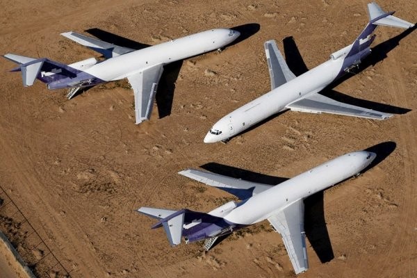 Кладбище самолетов (8 фото)