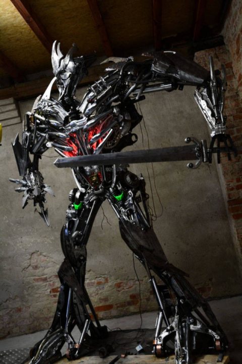 Роботы из металлолома от Себастьяна Кухарского (20 фото)