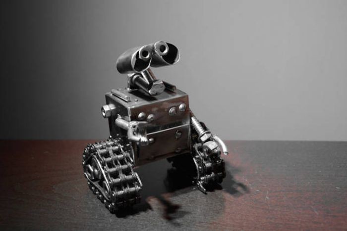 Роботы из металлолома от Себастьяна Кухарского (20 фото)