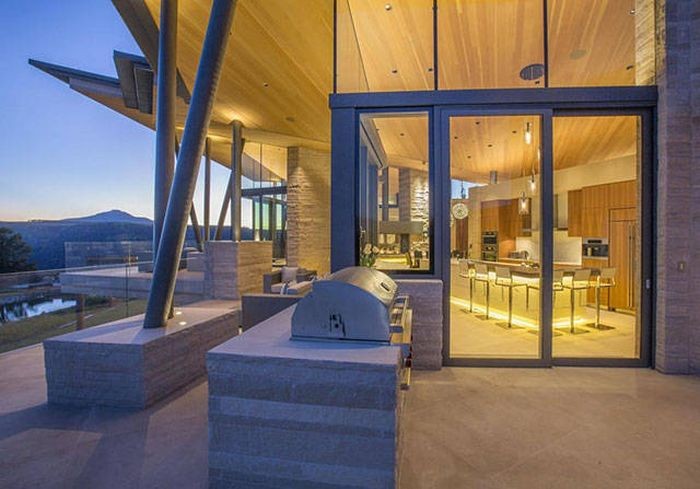 Идеальный дом в тихом и спокойном месте (38 фото)