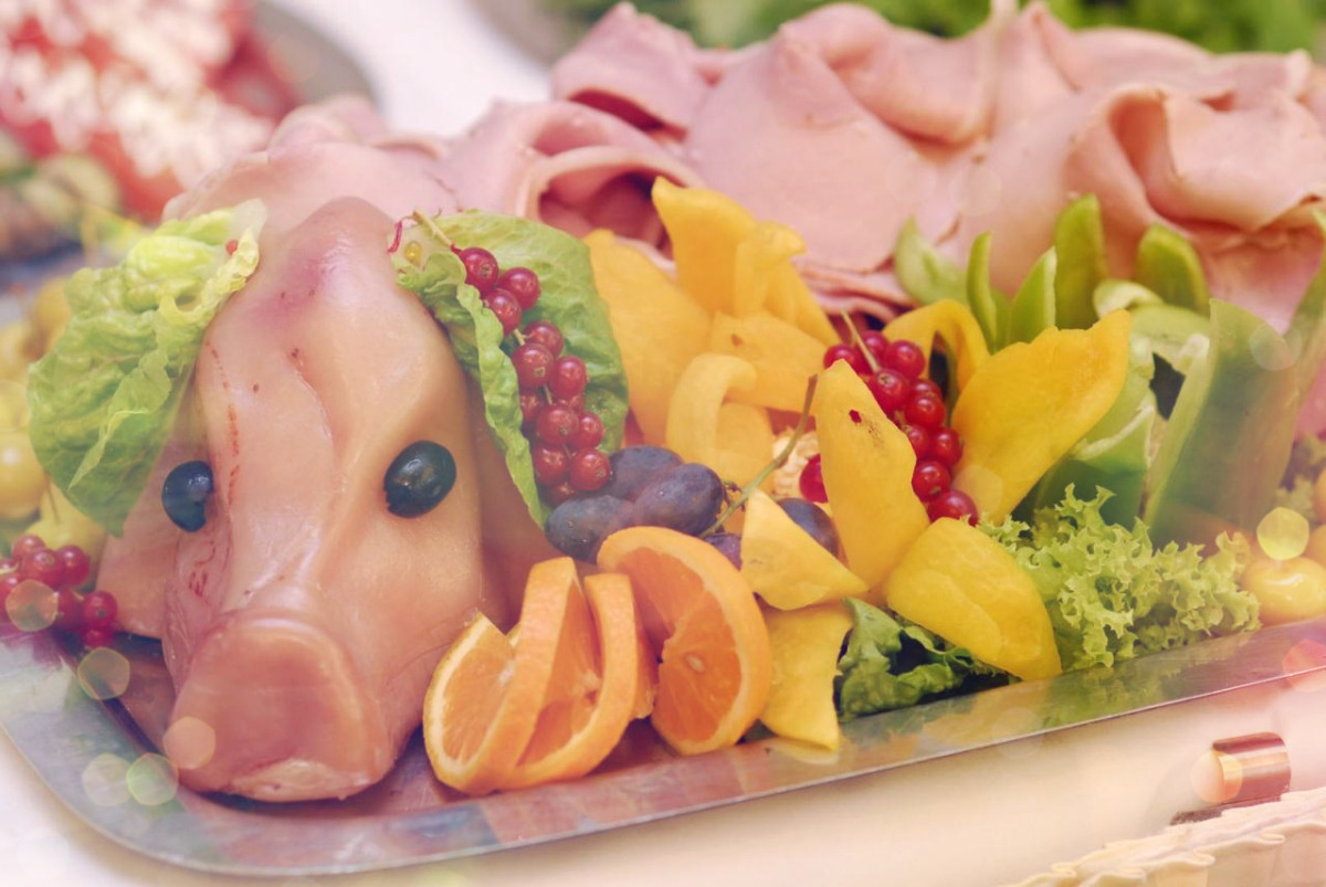 Новый 2019 год: как правильно встретить год Свиньи