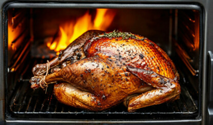 Птица, запечённая в духовке: простой рецепт с секретами сочного мяса