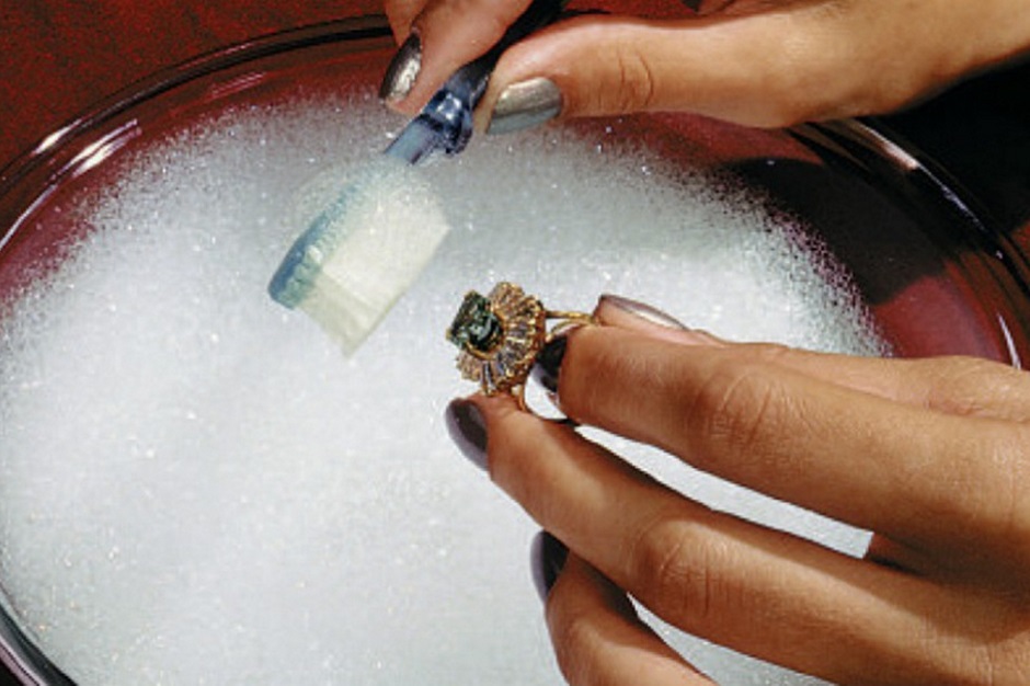 Как чистить золото в домашних условиях, способы и методы