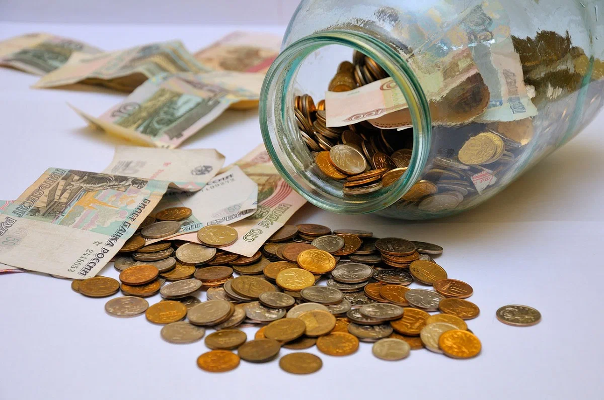 Как научиться копить деньги при маленькой зарплате?