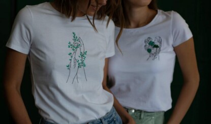 Модные женские футболки 2021