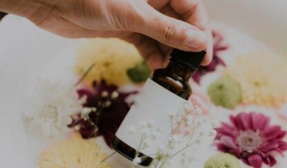 Думаете, это как-то странно – натирать ноги арахисовым маслом? Попробуйте: Вам точно понравится!