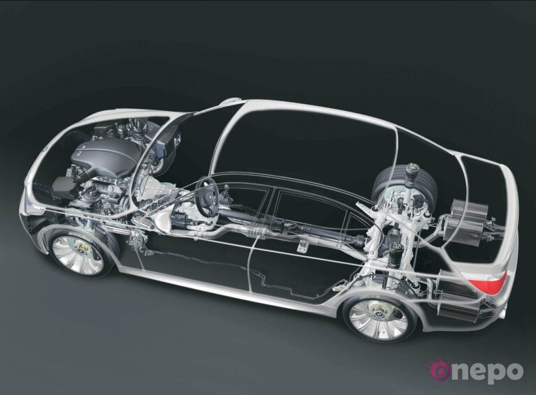 Как отличить легенду: BMW E60 или M5 E60?