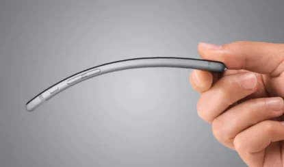 Правда ли iPhone 15 гнется? Тесты, мнения и советы по защите устройства